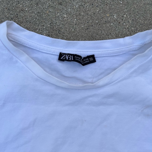 2 pc bundle of Zara basic T shirts - Picture 4 of 5